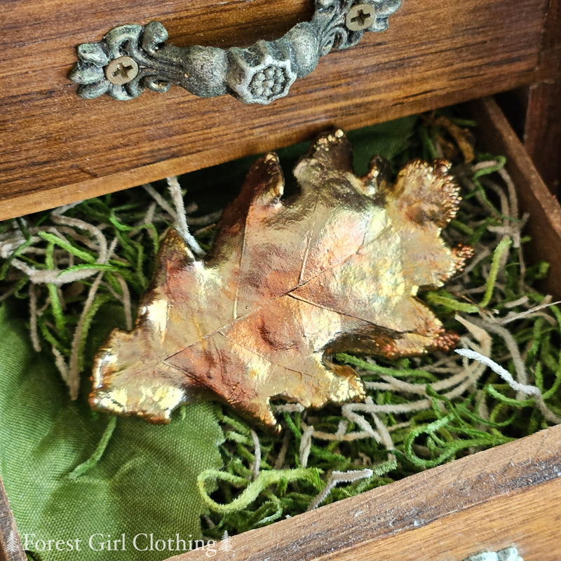 Oak Leaf Electroplated Pin